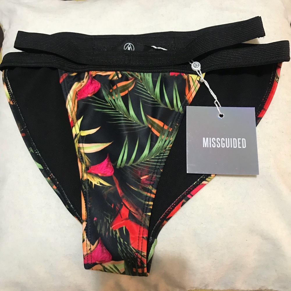 Exotic Bikini bottoms with Strappy waist detail - Picture 2 of 4